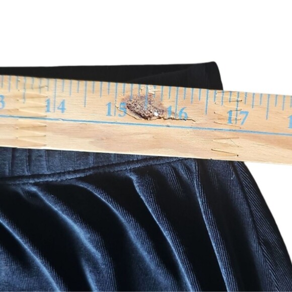 Chico's Travelers Black Pants Sz 3/XL Classic Versatile Comfortable Travel Pants - Picture 7 of 14